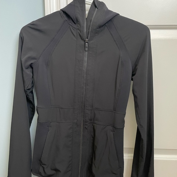 Lululemon lot - Picture 6 of 14